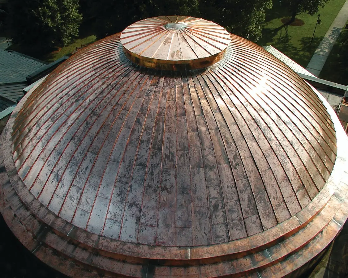 Craftsman Roofing crew installing a new roof in Raynell